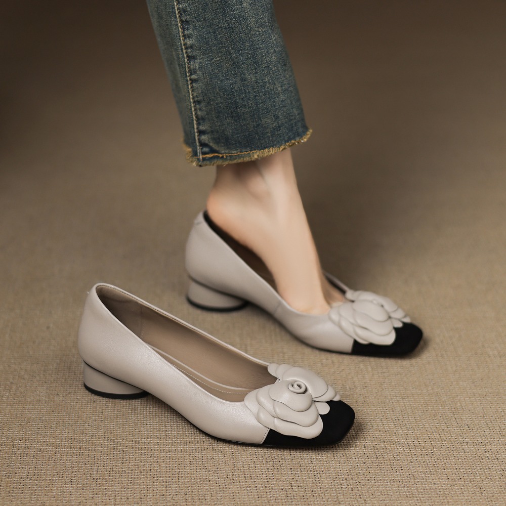 ファッションフラワーシングルシューズ秋の新作スクエアトゥ浅口 - Women'S Shoes のレビューと価格