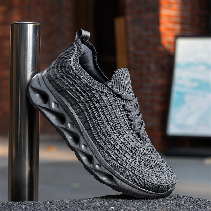 メンズプラスサイズワイドトゥボックスカジュアルスニーカー、ク - Waterproof Goretex Running Shoes のレビューと価格
