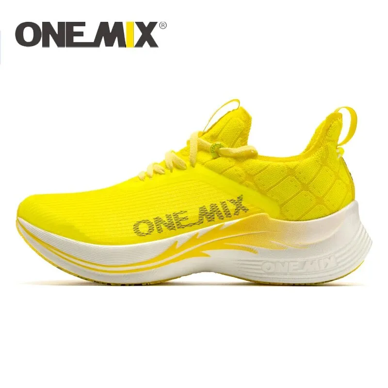 ONEMIX カーボンプレートマラソンランニングレーシングシ - Carbon Plate Marathon Racing Shoes のレビューと価格
