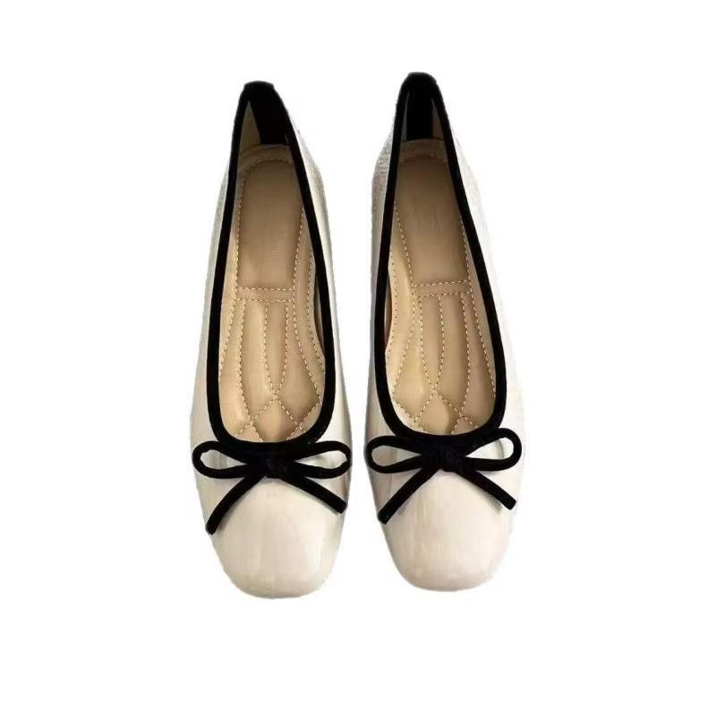 レディース バレエシューズ スクエアトゥ リボン スリップオ - Heels のレビューと価格