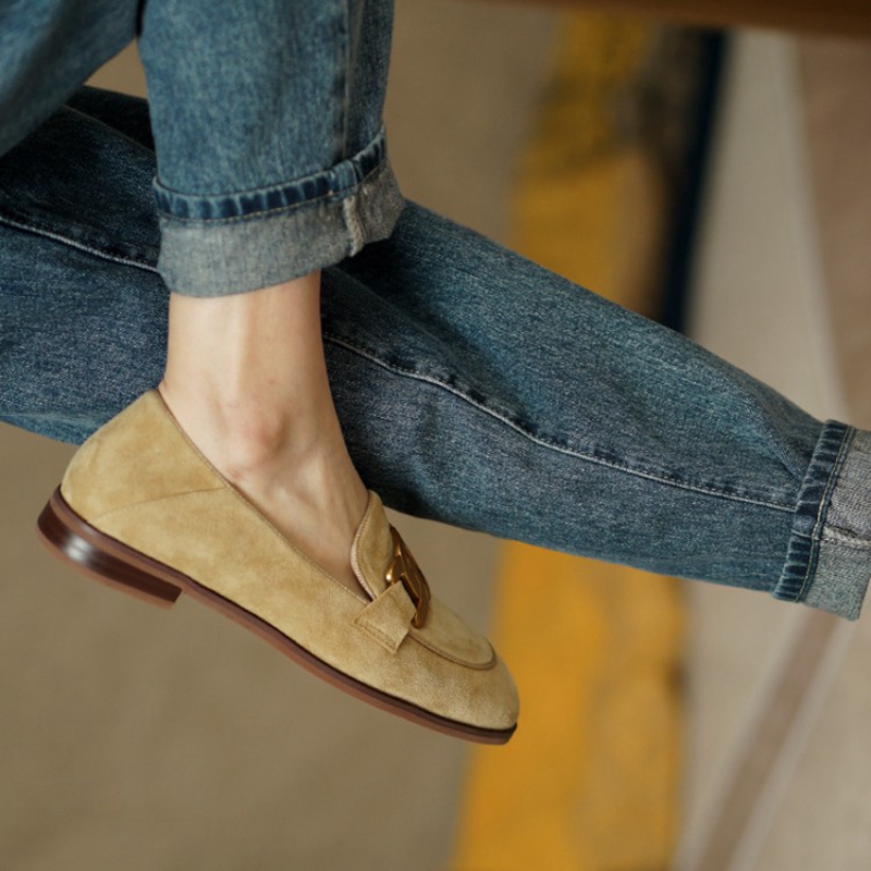 女性用スエードレザーモカシン,ラウンドトゥのローヒールシュー - Heels のレビューと価格