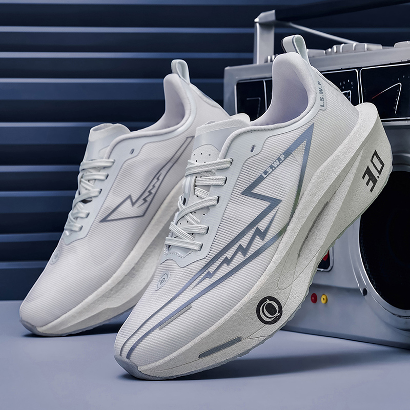 メンズランニングシューズ、通気性、快適性、耐衝撃性、オフロー - Lightweight Road Running Shoes のレビューと価格